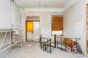  gallery_alt_img 